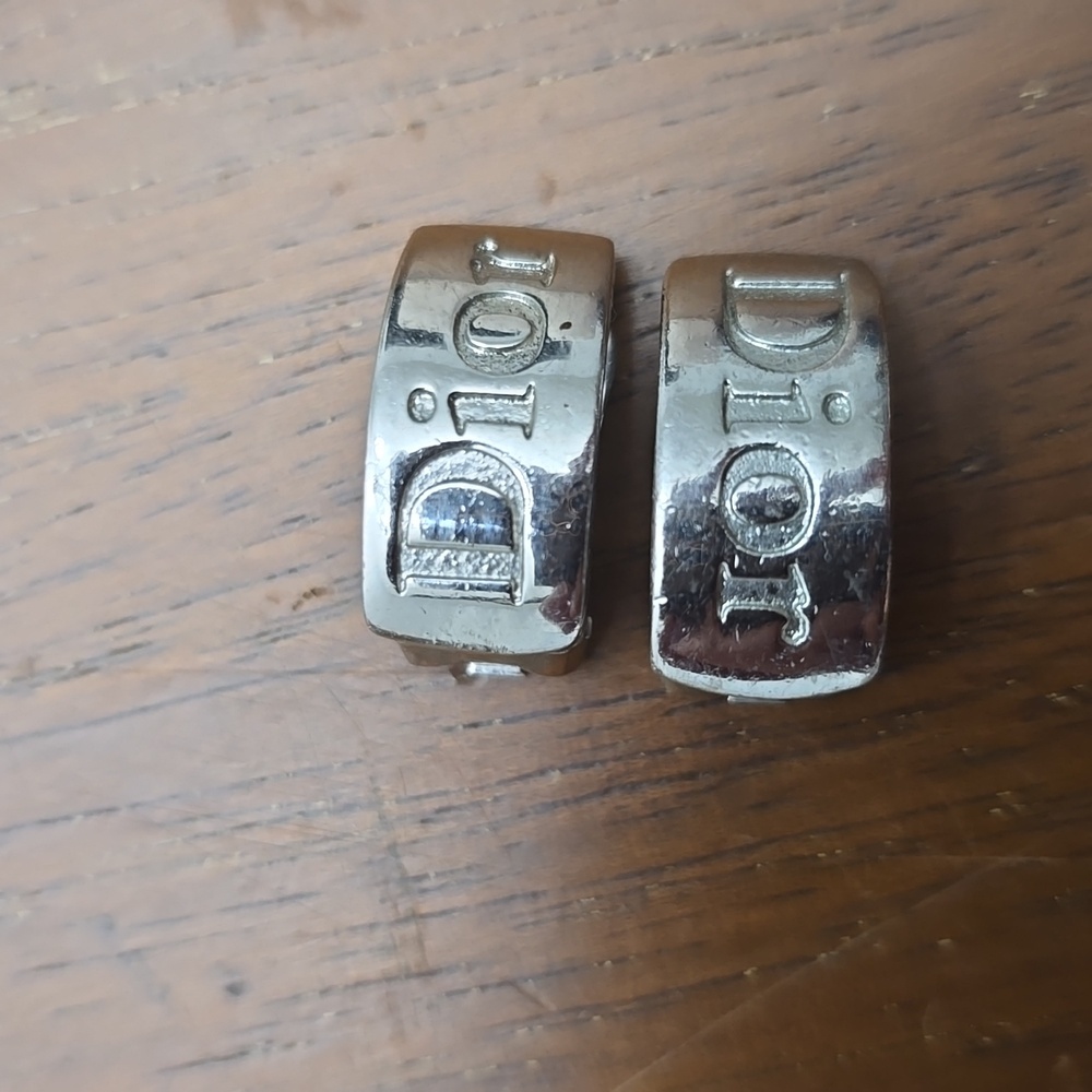 DIOR Vintage Women's Clip On Earrings - Picture 3 of 9
